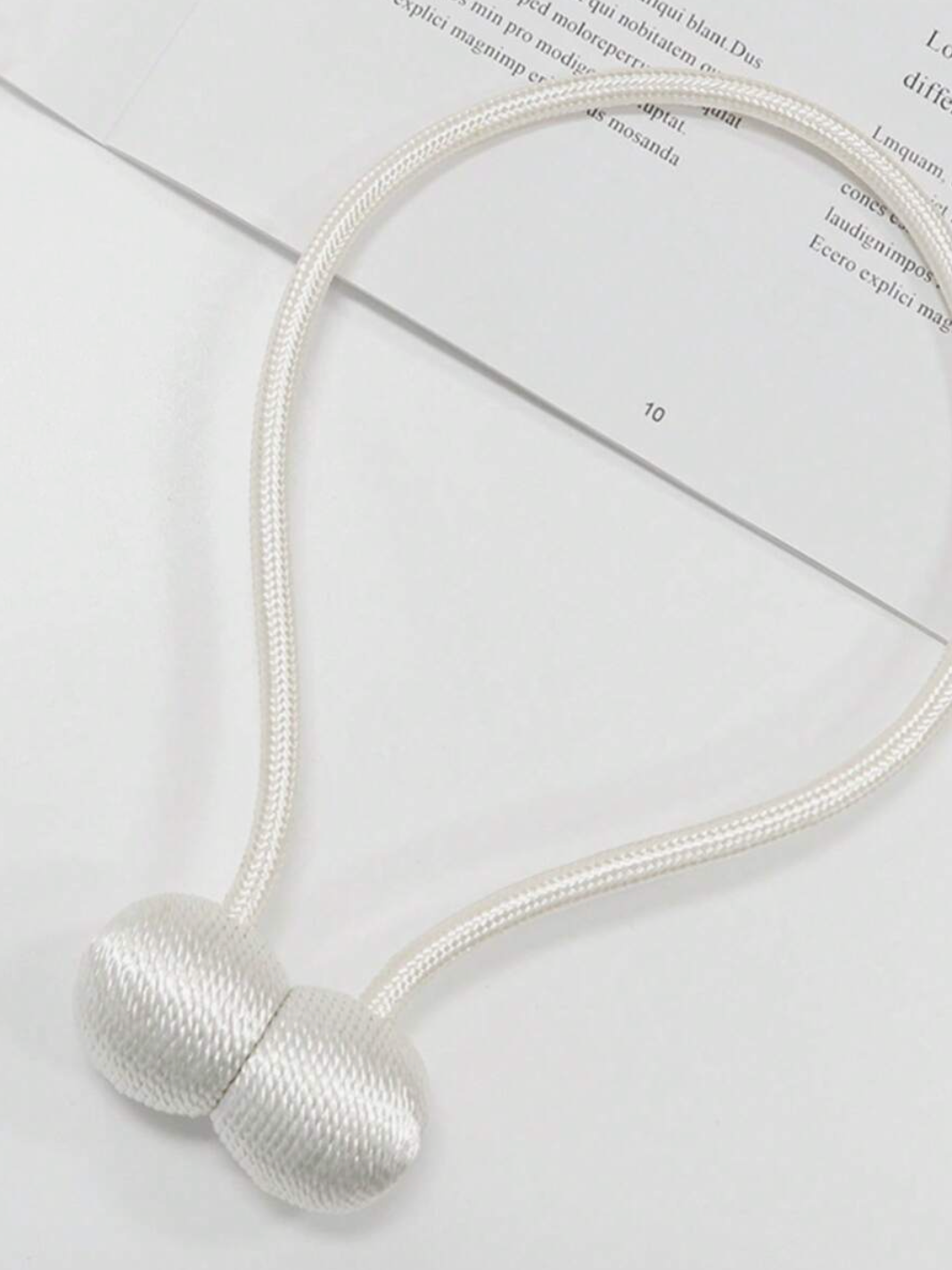 Magnetic Curtain Tie Backs – 2 Piece Curtain Holder Set